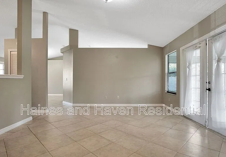 4113 Eagle Feather Dr — Photo 15