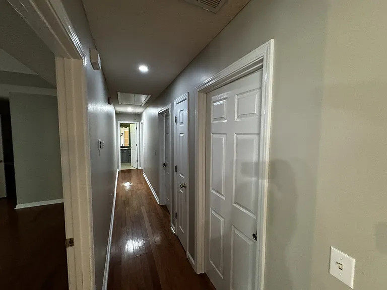 208 Easy St — Photo 8