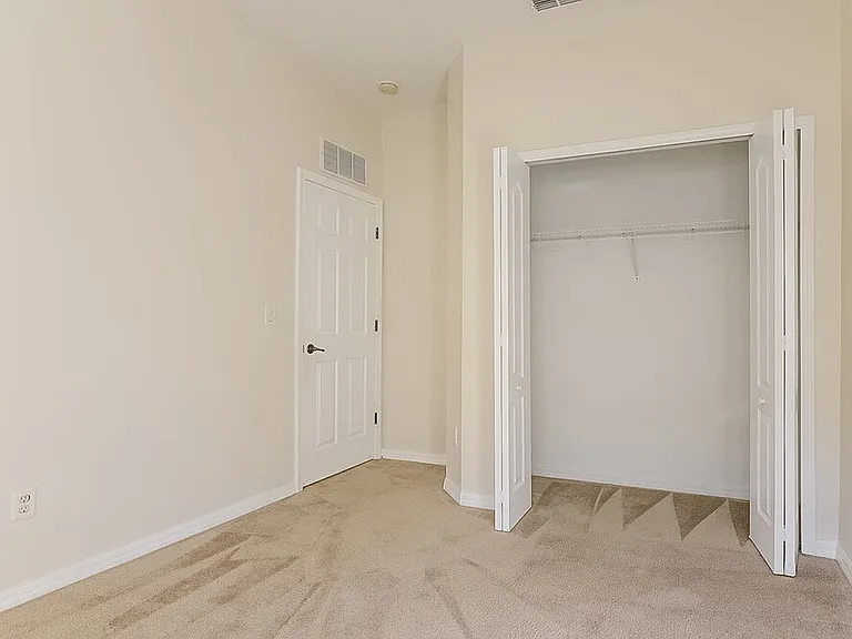 9351 Beaufort Ct — Photo 10