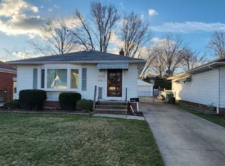 28768 Forest Rd, Eastlake, OH 44095