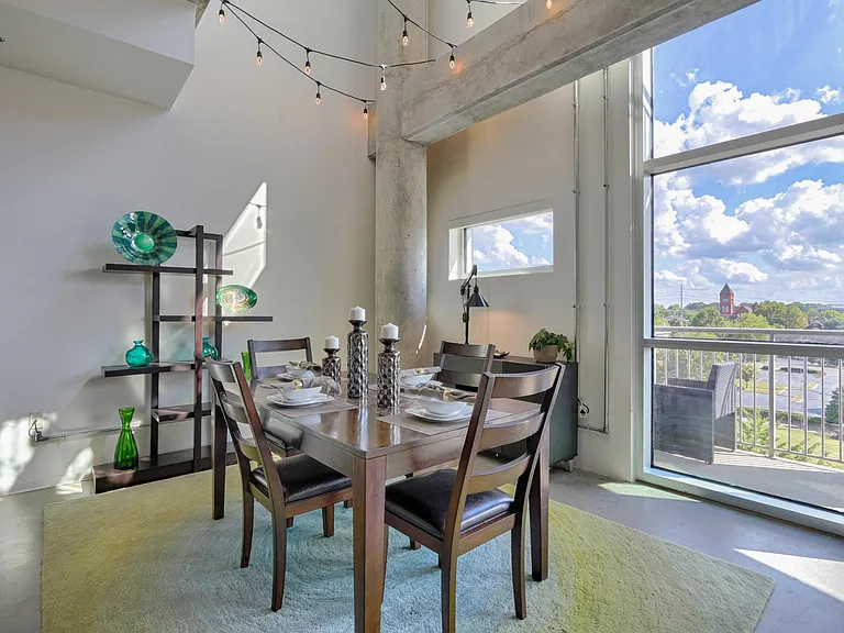 2115 Yeaman Pl #530 — Photo 24