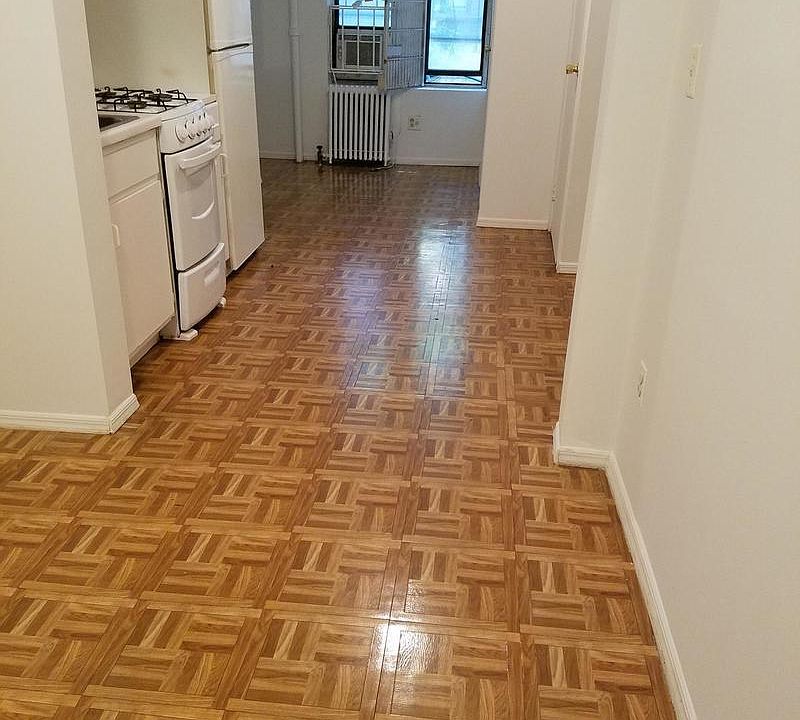 2nd image of 312 E 6th St APT A3