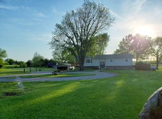 3321 SW Hodges Rd, Topeka, KS 66614