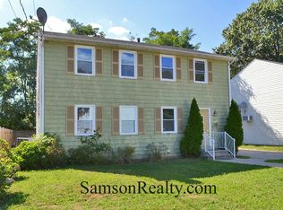 157 Rocco Ave, Pawtucket, RI 02860