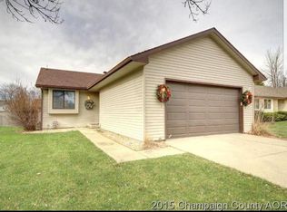 607 Crestview Dr, Champaign, IL 61822