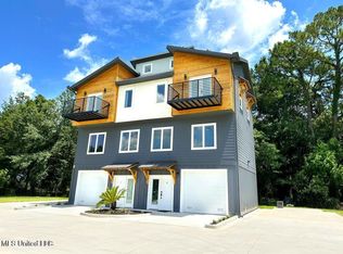 10152 Seymour Ave #C2, Diberville, MS 39540