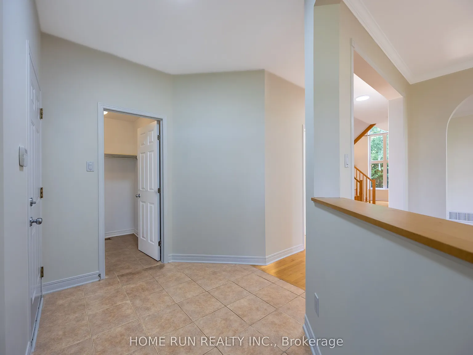 5 bed, $3,650 — Photo 3