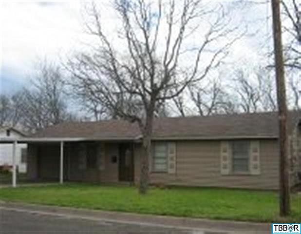 1st image of 906 Mary Jane St