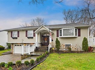 98 Valley Ter, Port Chester, NY 10573