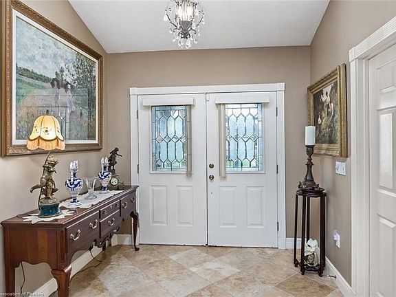 5th image of 2922 Wynstone Dr