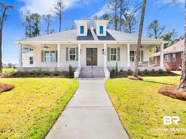 735 Bear Creek Cv, Gulf Shores, AL 36542
