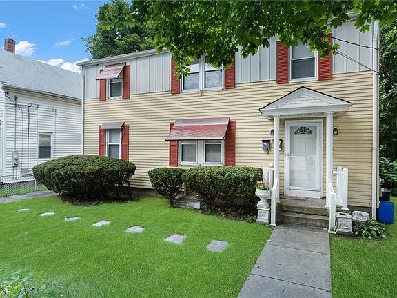3rd image of 971 Atwood Ave