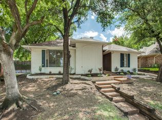 924 Cross Bnd, Irving, TX 75061