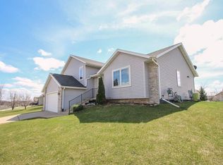 205 E School Rd, Cottage Grove, WI 53527