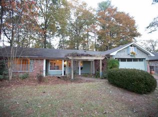 203 Poplar Dr, Brandon, MS 39047