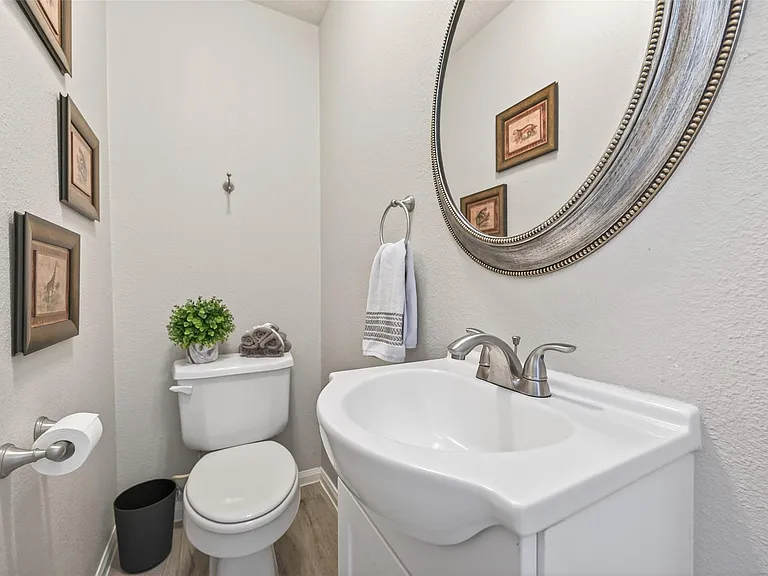 155 E Concord Valley Cir — Photo 45