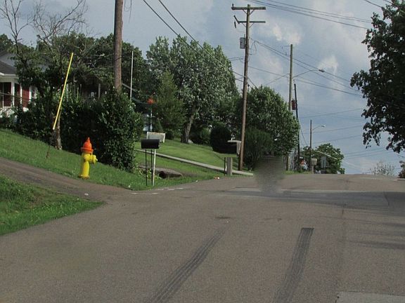 4th image of 2200 Chillicothe St