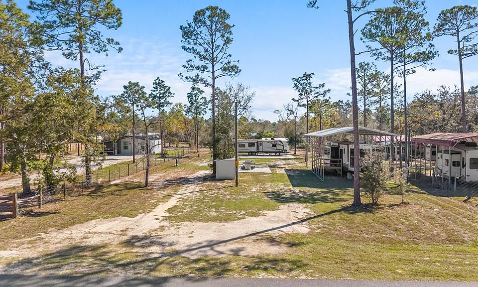 1st image of 910 Bird Pond Rd