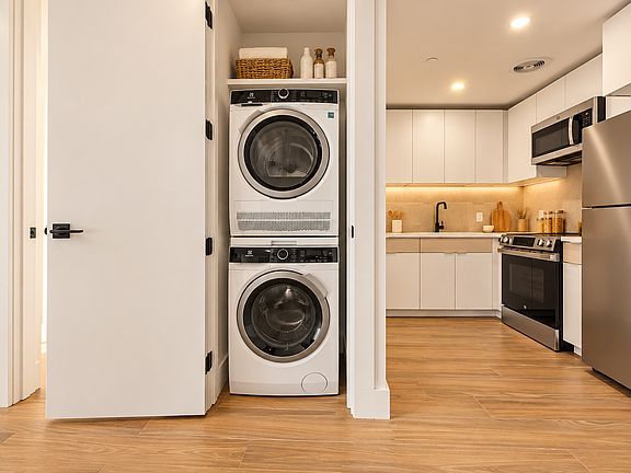 2nd image of 177 Rochester Ave #1F