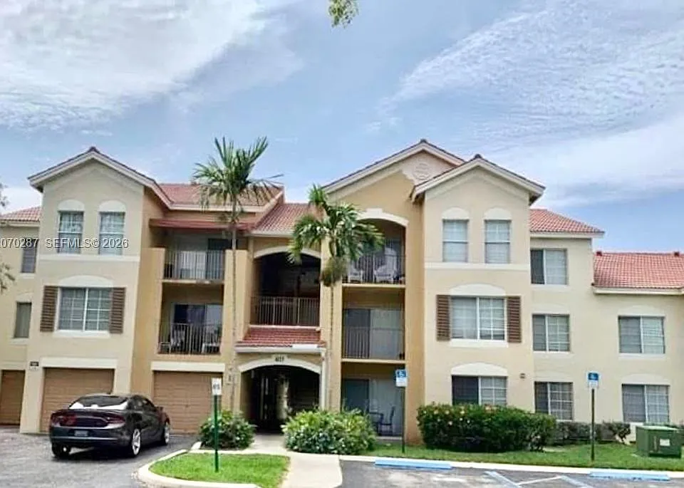 4115 San Marino Blvd #204