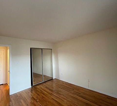 4th image of 2629 E 23rd St #H