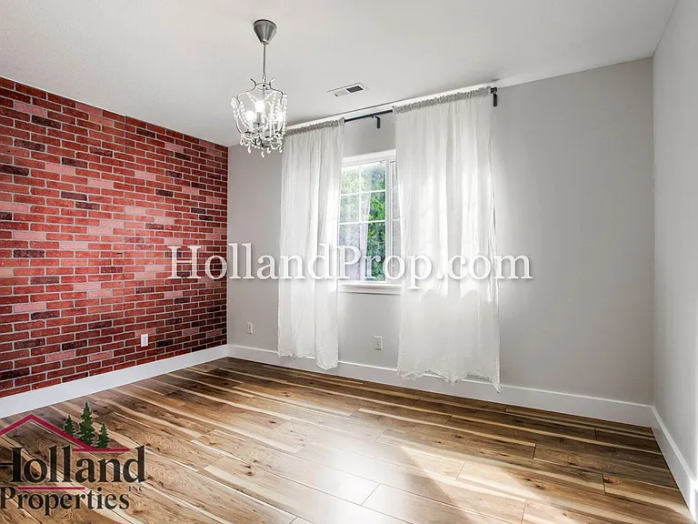 4859 SE Vintage Pl — Photo 16
