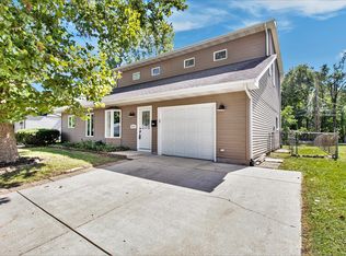 1802 Renfrew Dr, South Bend, IN