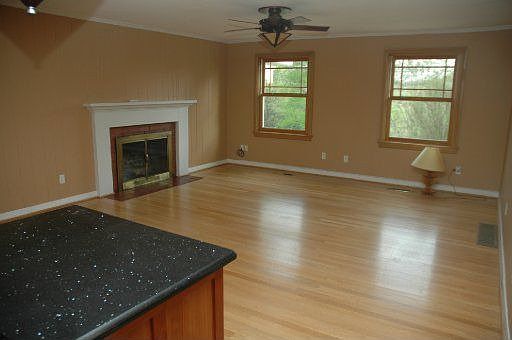 4th image of 2602 Island Home Ave