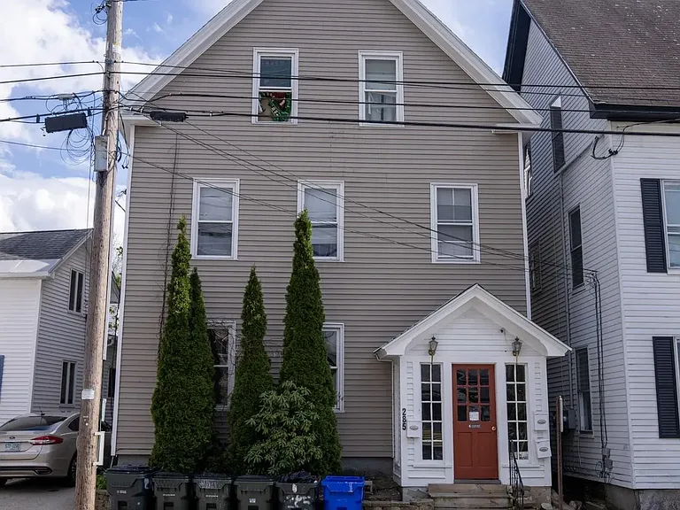 285 E High St #1 — Photo 1