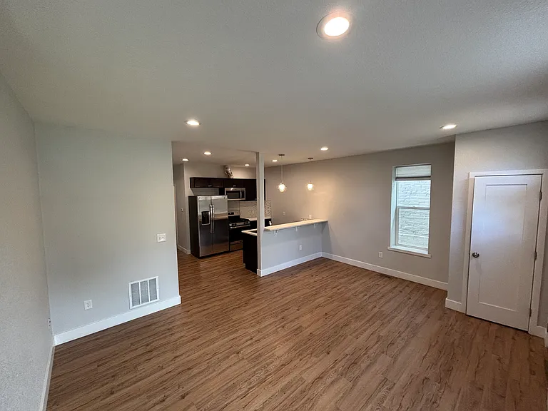 1731 N Lafayette St — Photo 3