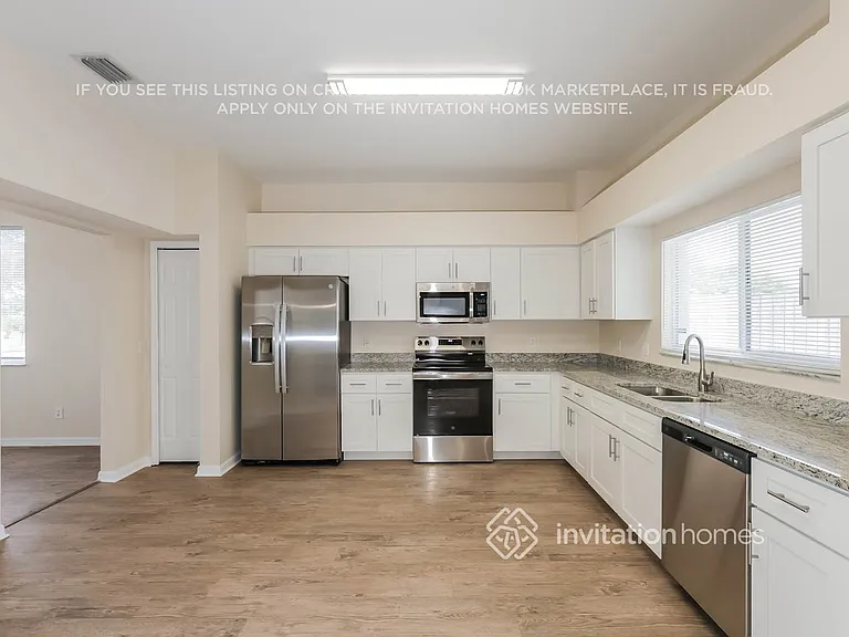 11123 Sailbrooke Dr — Photo 9