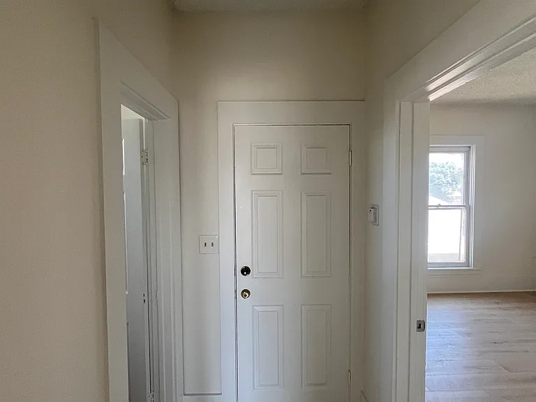928 N Orange St #1/2 — Photo 19