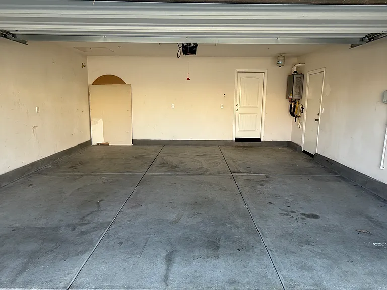 6457 Big Bend Way — Photo 2