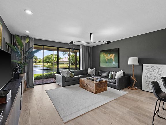 3rd image of 11842 Pebblewood Dr APT 102