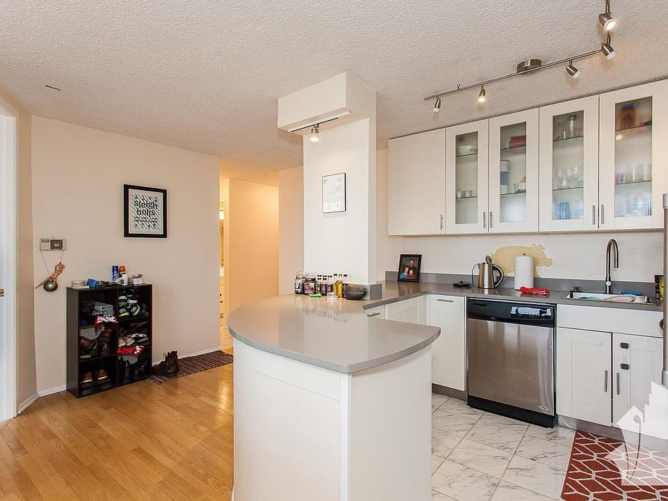 1st image of 2754 N Hampden Ct #1403B