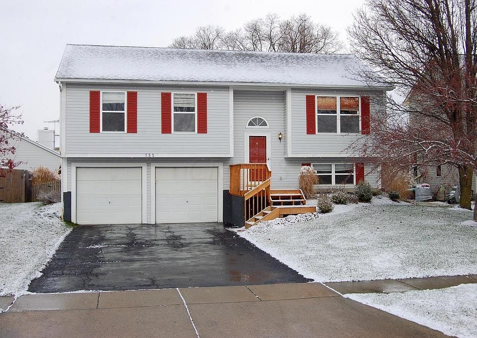 1st image of 155 Lantern Ln