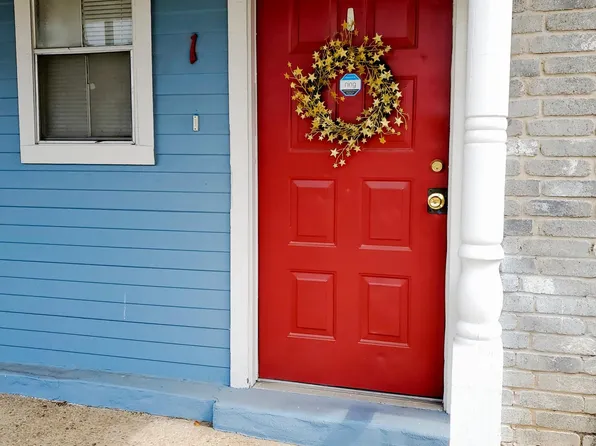 5236 Meadow Fld APT 1, San Antonio, TX 78250