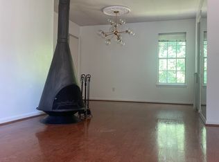 2200 Montreat Cir APT D, Vestavia Hills, AL 35216