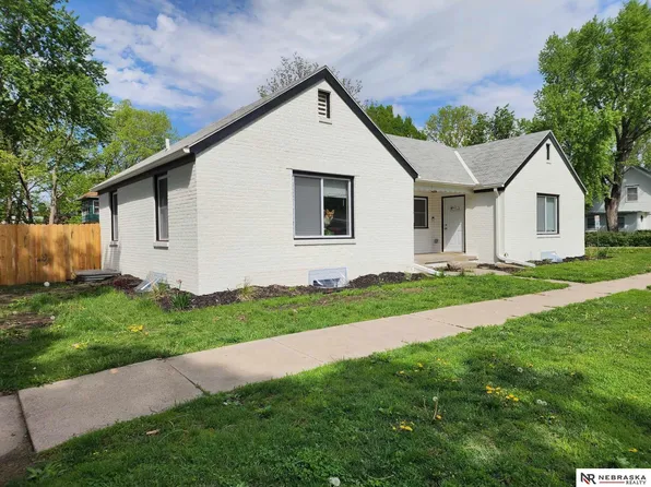 1821 S 20th St, Lincoln, NE 68502