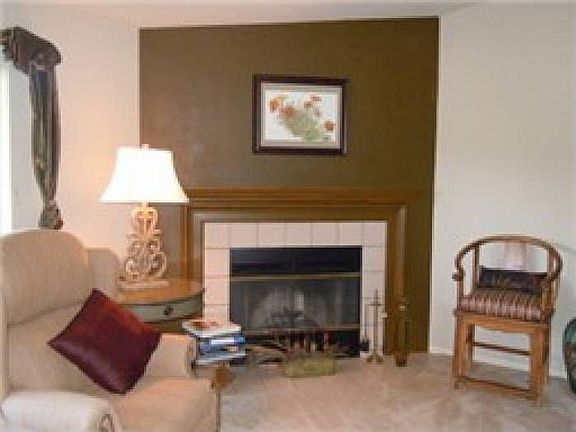 Living Room w/Fireplace