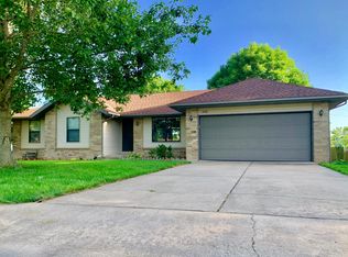 508 SE Hills Dr, Nixa, MO 65714