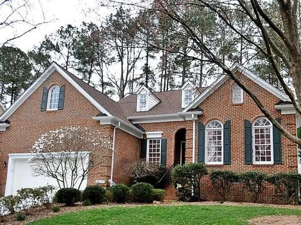 320 Wedgemere St, Cary, NC 27519