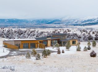 8 Hawk Ridge Trl, Livingston, MT 59047