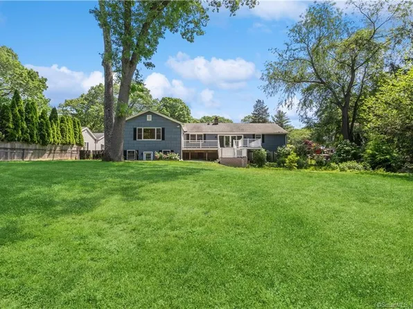 44 Arden Lane, Stamford, CT 06905