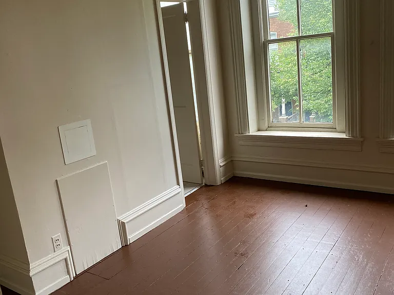 128 N Pine St #6 — Photo 7