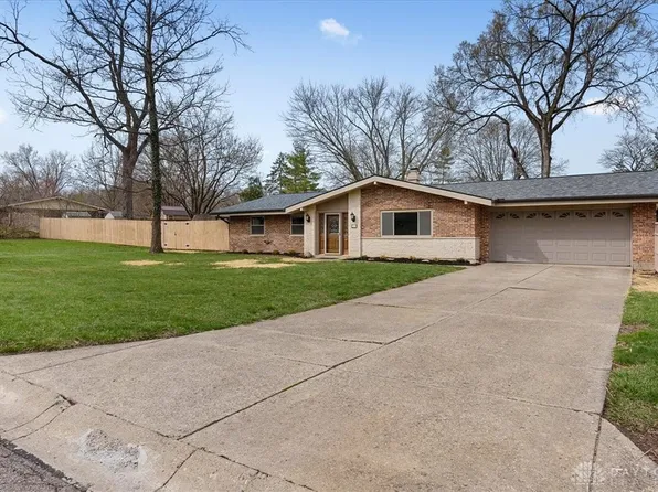 515 Towncrest Dr, Dayton, OH 45434