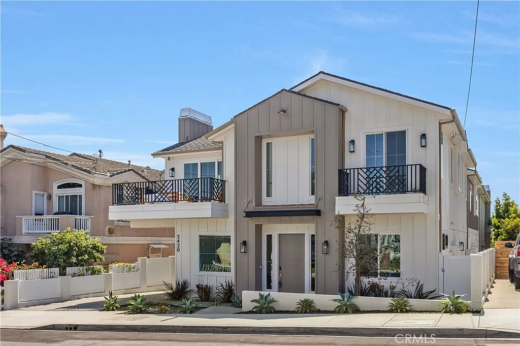 4 bed, 2039 sqft, $8,995 — Photo 3