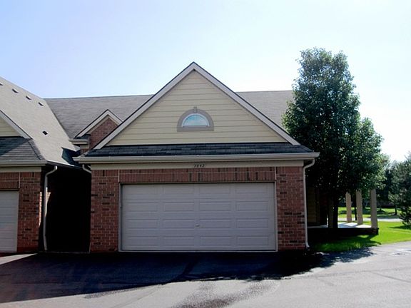 2nd image of 7042 Moore Ct
