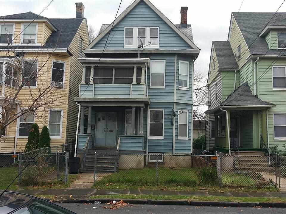 1st image of 84 N Essex Ave
