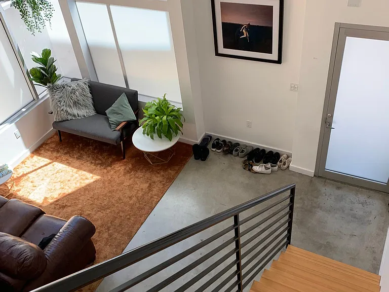1120 N El Centro Ave #10 — Photo 16